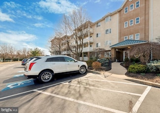 303 Paoli Pointe Dr Unit 303, Paoli, PA 19301