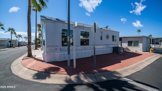 39 Iron Ore Dr, Apache Junction, AZ 85119