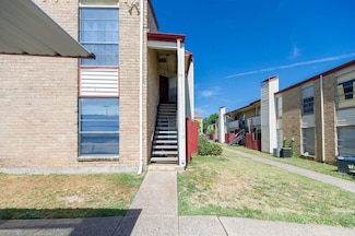 919 S Weatherred Dr Unit 212C, Richardson, TX 75080