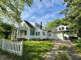 200 N Shore Rd, Absecon, NJ 08201