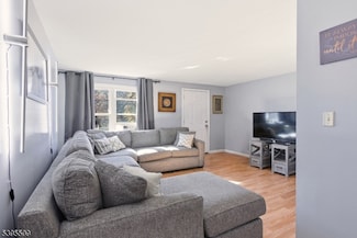 603 Orange St, Newark, NJ 07107