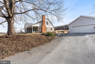 410 Bakerton Rd, Harpers Ferry, WV 25425