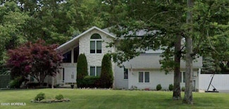 1717 Tall Oak Ln, Toms River, NJ 08755