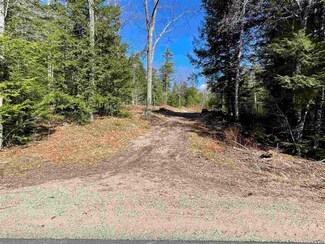 1239 Center St, Wolfeboro, NH 03894