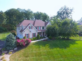 3026 Heyer Ct, Kutztown, PA 19530