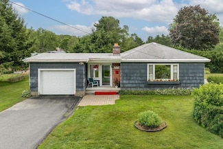226 Forest Hills Ave, White River Junction, VT 05001