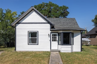 610 2nd St E, Polson, MT 59860