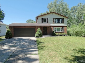 70 Acacia Dr, Buffalo, NY 14228