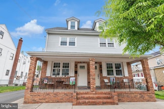 925 Wood St, Bristol, PA 19007