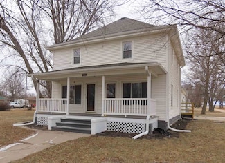 719 State St, Bellwood, NE 68624