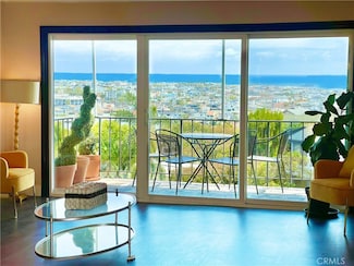 102 Scholz Plaza Unit 28, Newport Beach, CA 92663