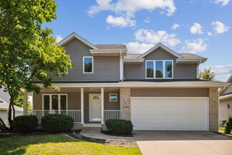 4758 Hawthorne Dr, West Des Moines, IA 50265