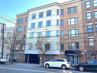 203-207 Hackensack Plank Rd Unit 3C, Weehawken, NJ 07086