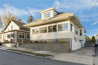 67 Armington St, Cranston, RI 02905