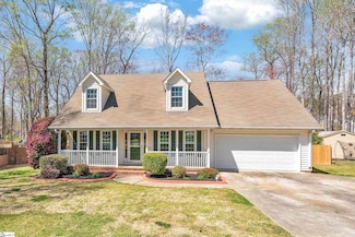 905 Spring Glen Dr, Simpsonville, SC 29680
