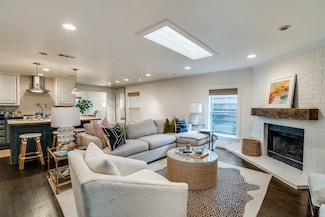 5947 Goodwin Ave, Dallas, TX 75206