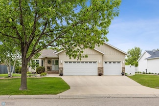 540 41st Ave S, Moorhead, MN 56560