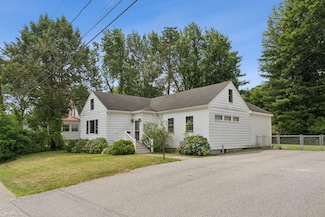 9 Lawn Ave, South Portland, ME 04106