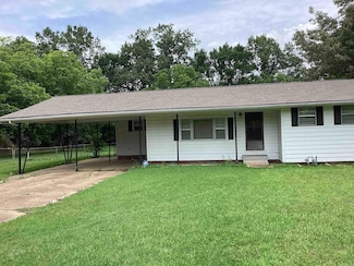 1118 West Ave E, Hope, AR 71801