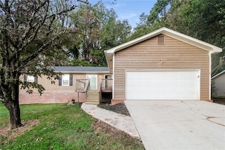 4111 Wrexham Dr, Snellville, GA 30039