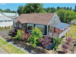 374 Bridge St, Vernonia, OR 97064