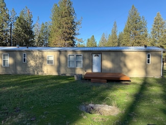 1180 W Old Kettle Rd, Kettle Falls, WA 99141