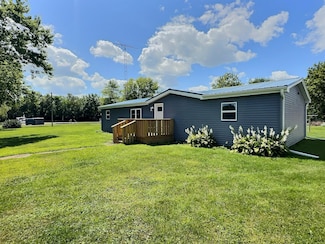 306 S Chestnut St, Earl Park, IN 47942