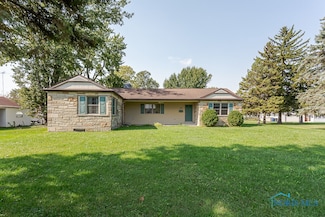 724 S Summit St, Bowling Green, OH 43402