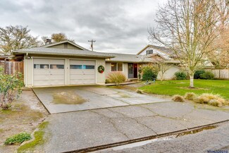 1121 NE Lafayette St, Albany, OR 97321