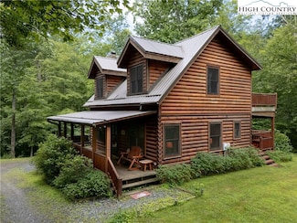 901 Mile High Lake Rd, West Jefferson, NC 28694