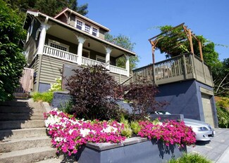 2805 23rd Ave W, Seattle, WA 98199
