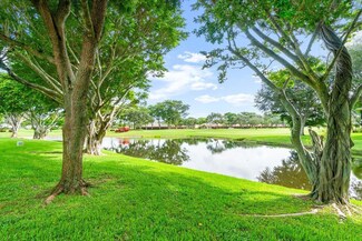 30 Stratford Ln W Unit D, Boynton Beach, FL 33436