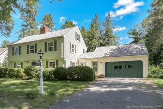 10 Appletree Ln, Andover, MA 01810
