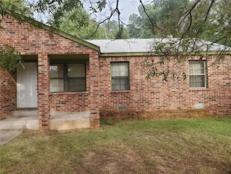 4916 Outpost Dr, Spencer, OK 73084