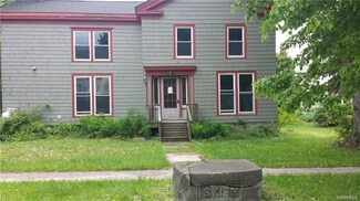 37 E Main St, Gainesville, NY 14066