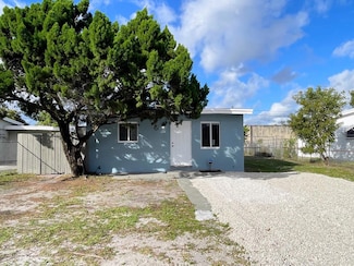 1774 Lauderdale Manor Dr, Fort Lauderdale, FL 33311