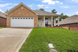3413 Iberville Dr, Tyler, TX 75701