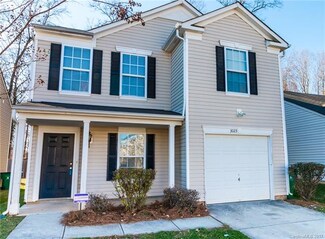 3023 Meadow Knoll Dr, Charlotte, NC 28269
