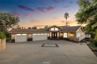 705 Beaverbrook Ln, Glendora, CA 91740