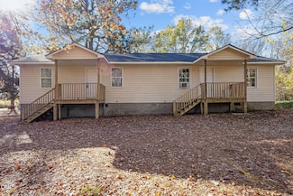 691-693 Boddie St, Henderson, NC 27536