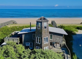 15 Dune Walk, Patchogue, NY 11772