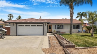 23662 Fair Weather Dr, Canyon Lake, CA 92587