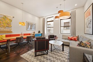 257 W 17th St Unit 2B, New York, NY 10011