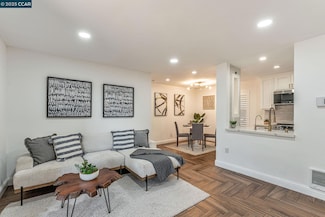 665 Dartmore Ln Unit 155, Hayward, CA 94544