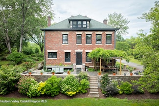 4170 Route 9w, Saugerties, NY 12477