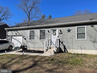 136 Brewster St, Browns Mills, NJ 08015