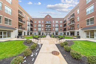 1219 Napoleon St, South Bend, IN 46617