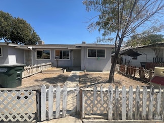406 Buchanan St, Taft, CA 93268