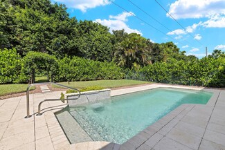 5167 Elpine Way, Palm Beach Gardens, FL 33418