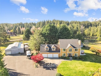 10922 Gentry Ln SW, Olympia, WA 98512